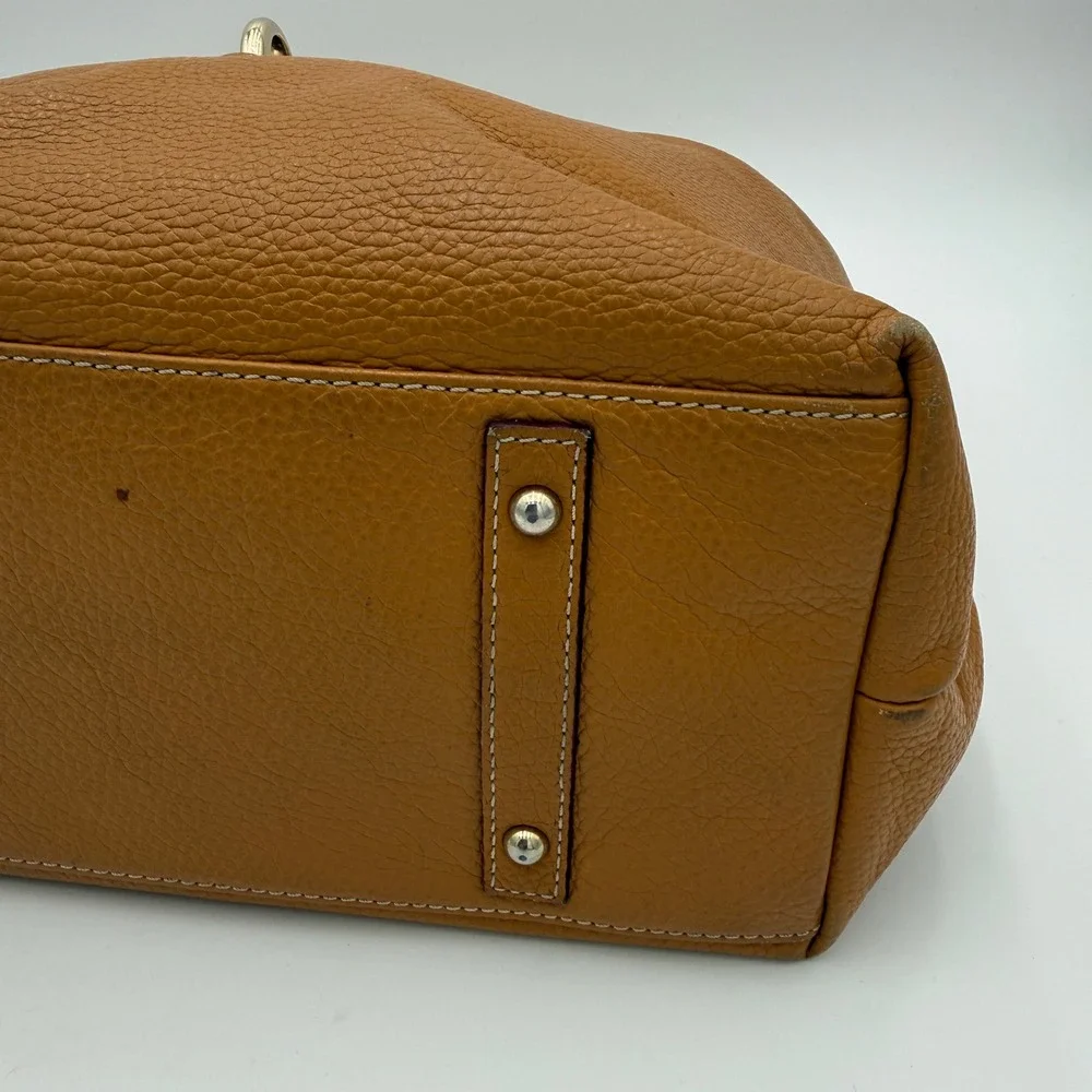 Dooney & Bourke height chic